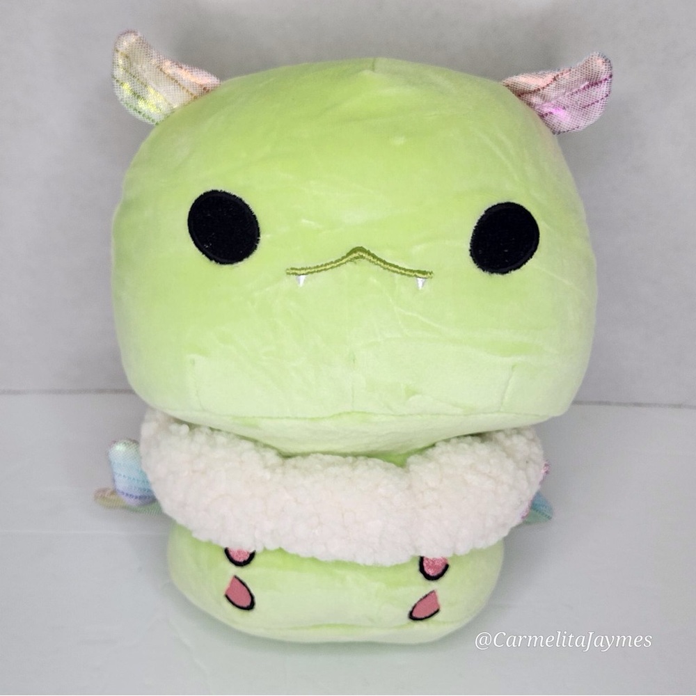 MEWAII 🦋 Green Silk Moth Bouncy Bouncy Plush NWT